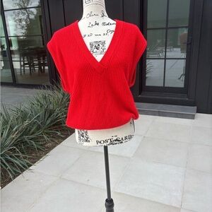 Vintage Red Knit Sweater Vest V-Neck Sleeveless Ribbed Top Medium